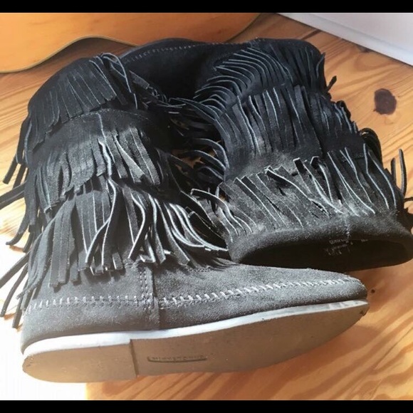 Minnetonka Black Suede Fringe Moccasin Boots
