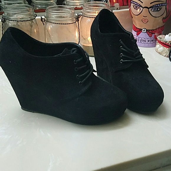 Torrid shoes