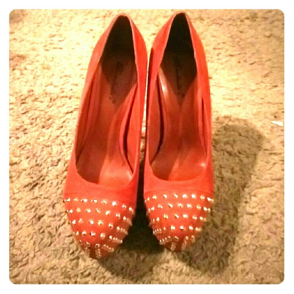 Breckelle's Heels