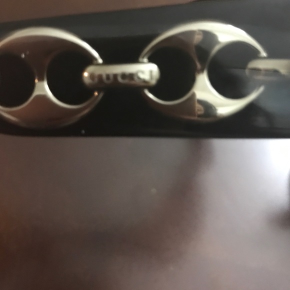 Authentic 💯Gucci sunglasse