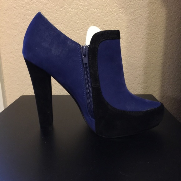 Platform heels - Picture 2 of 4