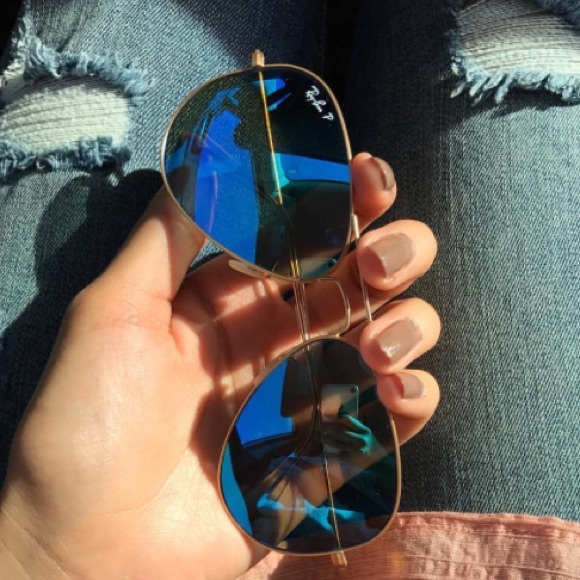 Ray-Ban Accessories - Ray Ban aviator Polarized Mirrored sunglasses
