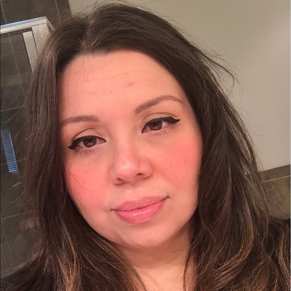 Meet your Posher, Brenda