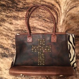 Two Bar West shoulder bag.