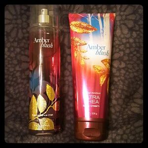 Bath & Body Works Amber Blush duo