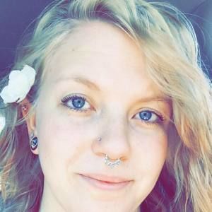 Meet your Posher, Paris