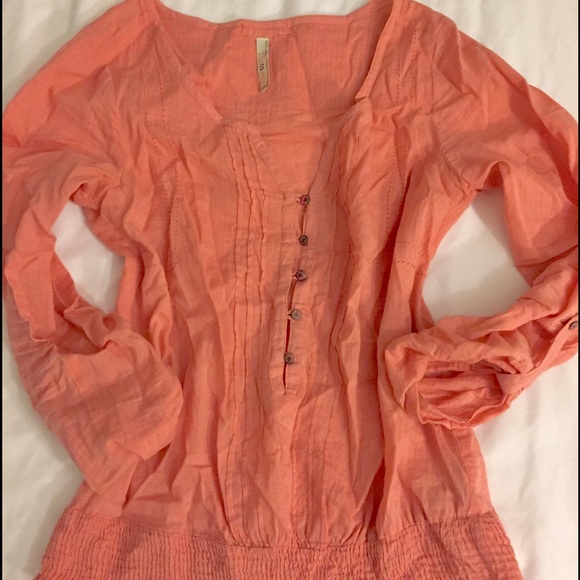 Bershka Salmon Top from Milan