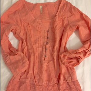 Bershka Salmon Top from Milan