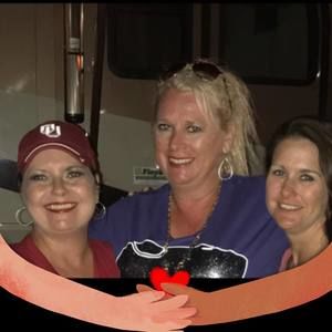 Meet your Posher, Lucy