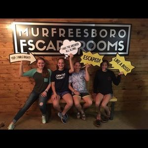 Meet your Posher, Emma