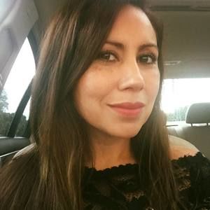 Meet your Posher, Marisa