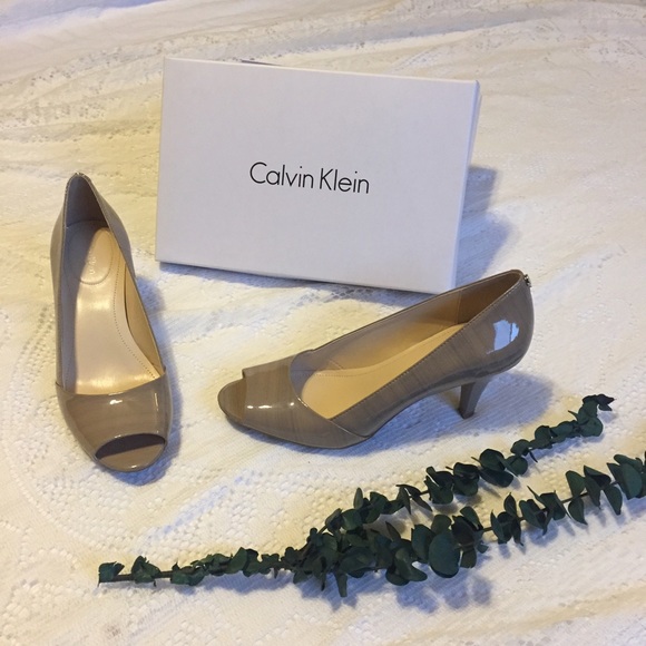 Calvin Klein Beige peep-toe heels