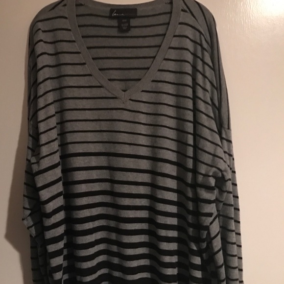 Gray and black sweater