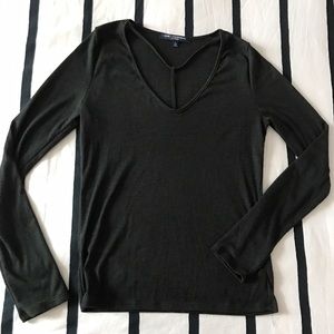 Green long sleeve strappy shirt