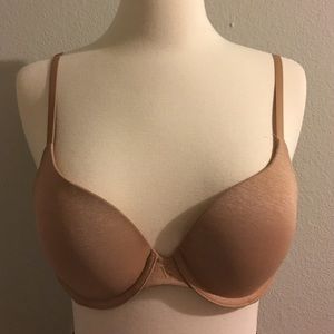 Victoria Secret padded perfect coverage (Nude)