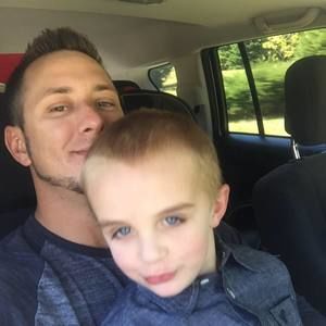 Meet your Posher, Travis