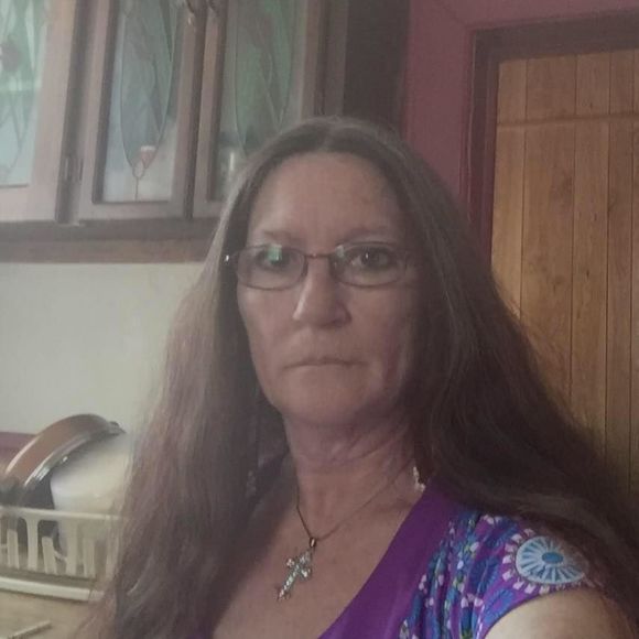 Meet your Posher, Janet - Picture 1 of 1