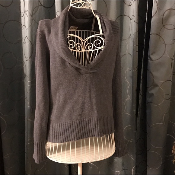Comfy Grey NWOT Sweater