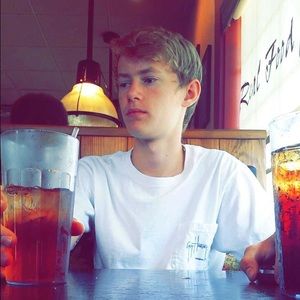 Meet your Posher, Tyler