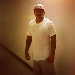 Meet your Posher, Enrique