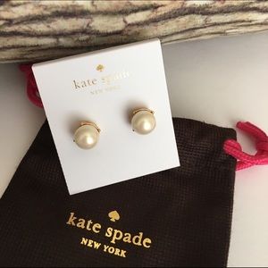 ✨Kate Spade Pearl Earrings