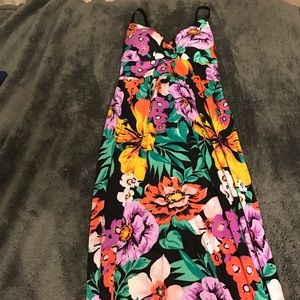 Floral Maxi. Hawaiian print 🌺