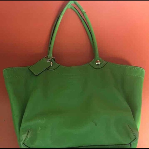 Vintage Coach Green Hand Bag