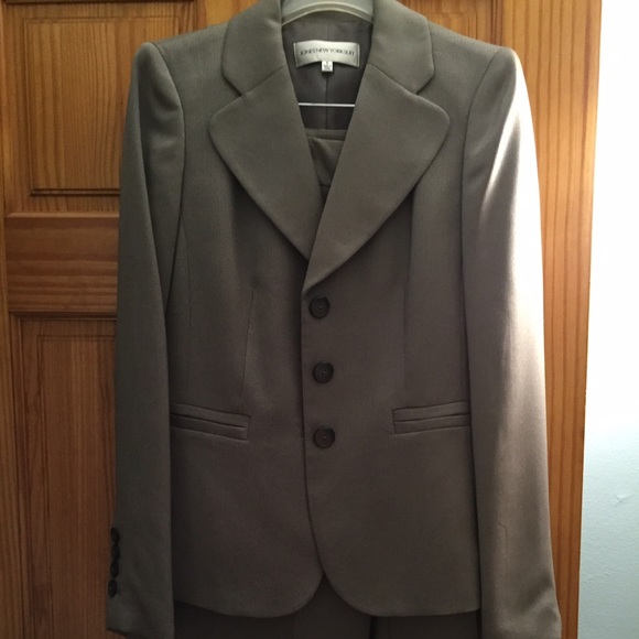 Jones NY Suit