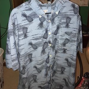 Pineapple shirt