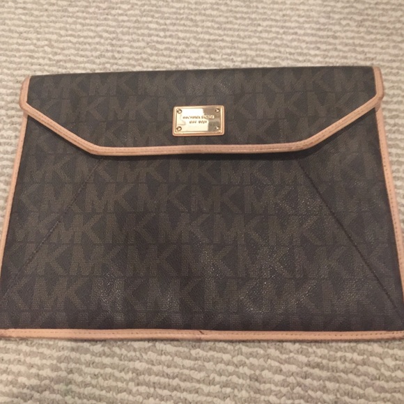 Micheal Kors MacBook Sleeve