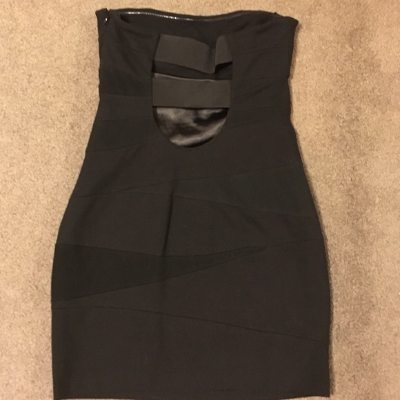 La Rok black strapless banded mini dress - Picture 2 of 4