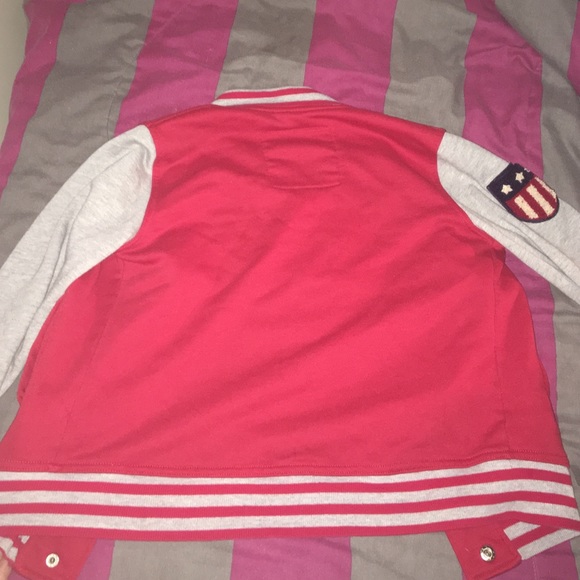 Varsity jacket - Picture 4 of 4