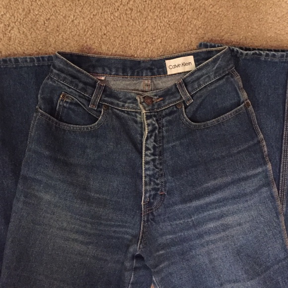 cute Calvin Klein mom boyfriend jeans!!
