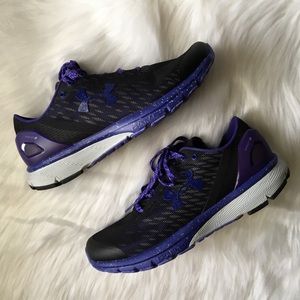 Under Armour Sneakers