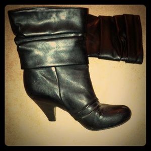 Small black slip on boot