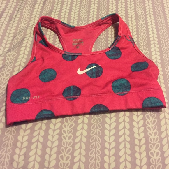 Nike xs pink sports bra