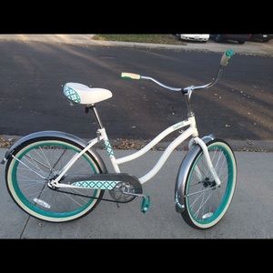 Meet your Posher, Janice