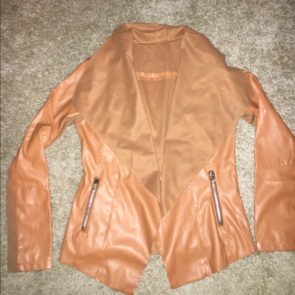 NEVER BEEN WORN BROWN JACKET