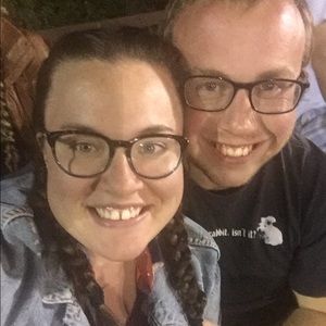 Meet your Posher, Emili