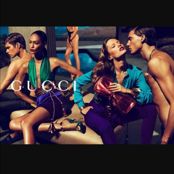 Meet your Posher, Suzanne - Picture 3 of 5