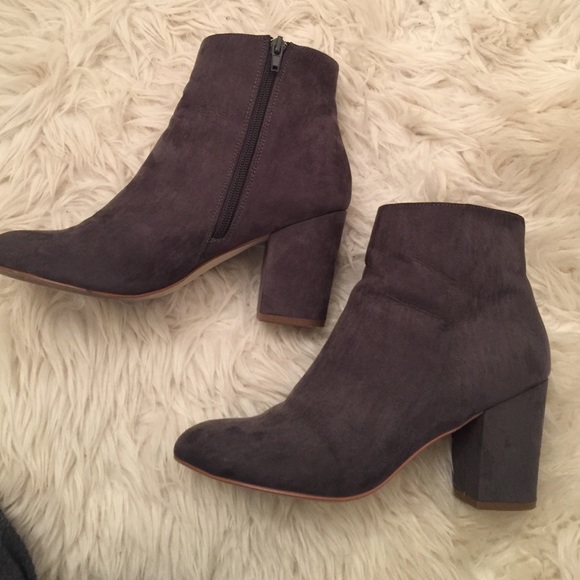 grey booties