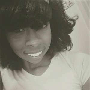 Meet your Posher, Vashti