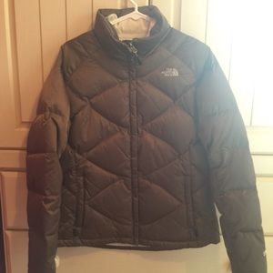 North face puffer jacket