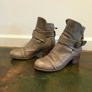 P. Monjo Blur Ankle Boot