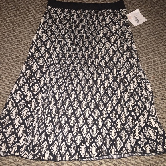 LuLaRoe Jill skirt