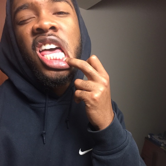 Meet your Posher, Damarcus - Picture 1 of 1