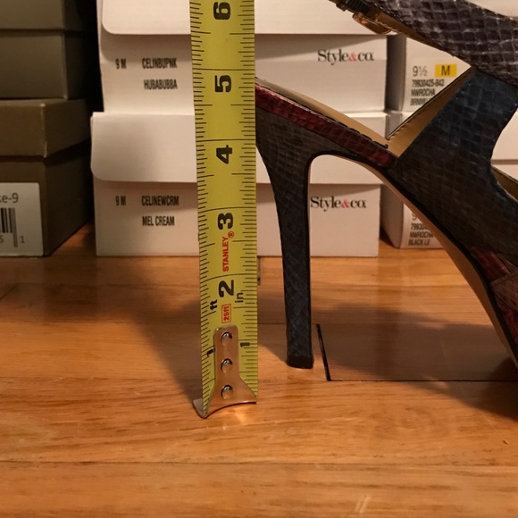 Nine West Snakeskin Peep Toe Sandals, worn once - Picture 4 of 4