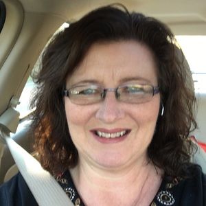 Meet your Posher, Myra