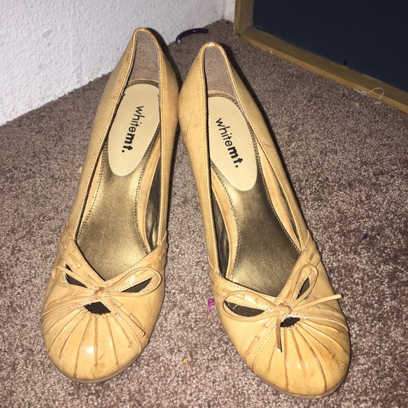 Heels - Picture 1 of 3