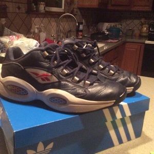 Reebok questions sz 12 used